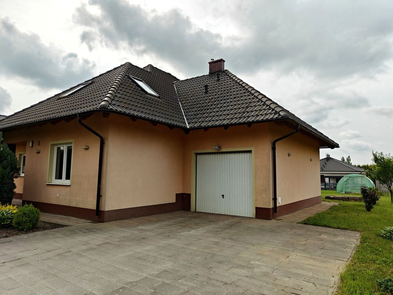 dom wolnostojący, 6 pokoi Brzezie k. Sulechowa