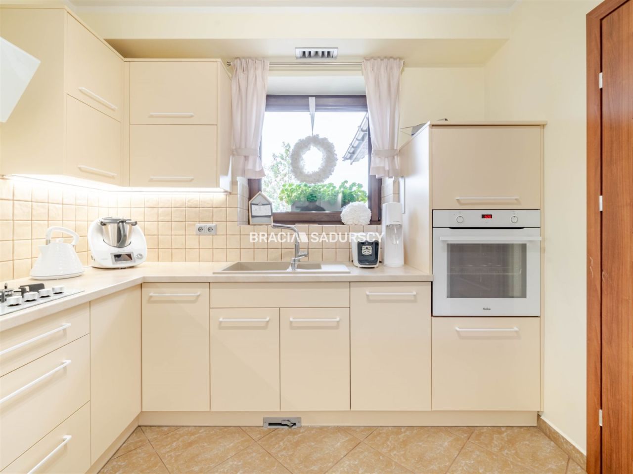 dom wolnostojący, 6 pokoi Sułków. Zdjęcie 8