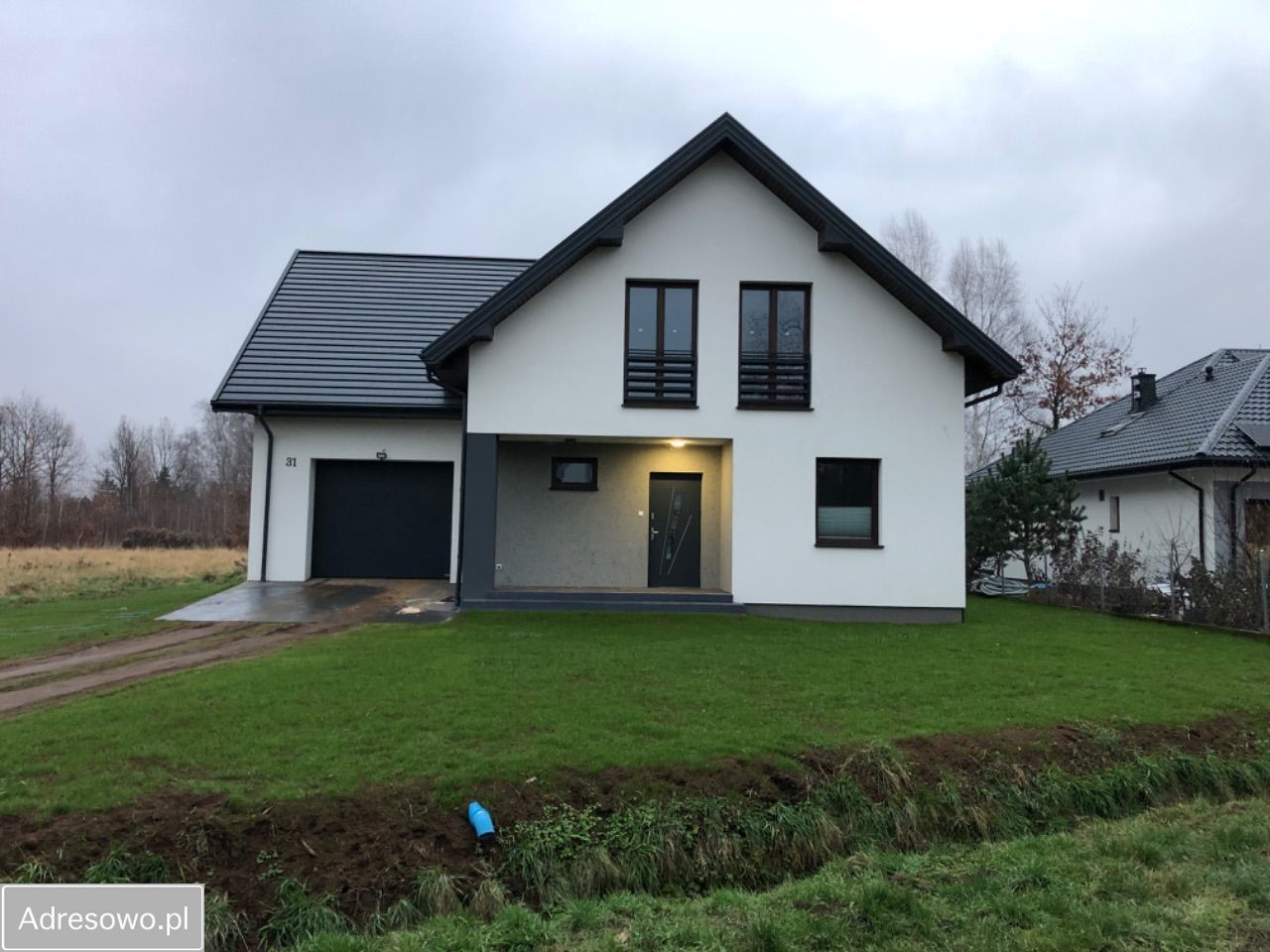 dom wolnostojący, 6 pokoi Jaktorów. Zdjęcie 1