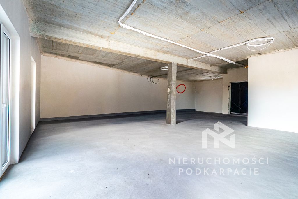 Biuro Rzeszów, al. Niepodległości. Zdjęcie 2