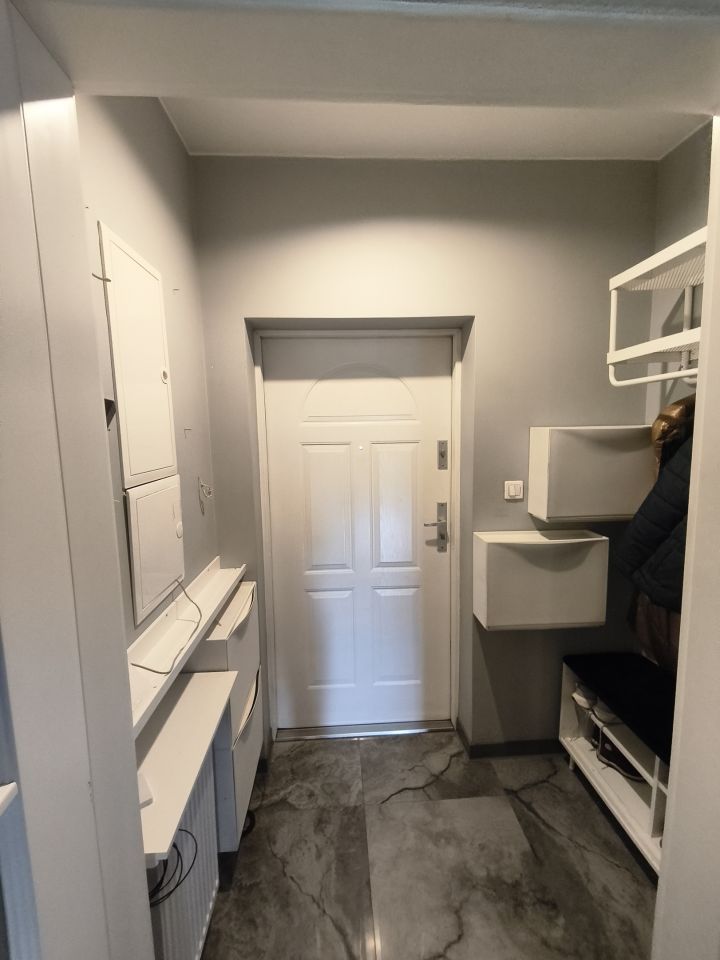 Mieszkanie 3-pokojowe Marki Pustelnik, ul. Romana Dmowskiego. Zdjęcie 9