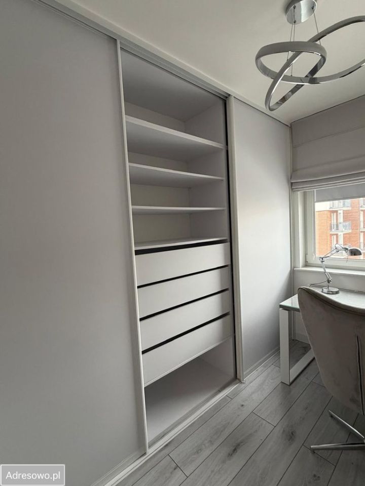 Mieszkanie 4-pokojowe Płock, ul. gen. Władysława Sikorskiego. Zdjęcie 16