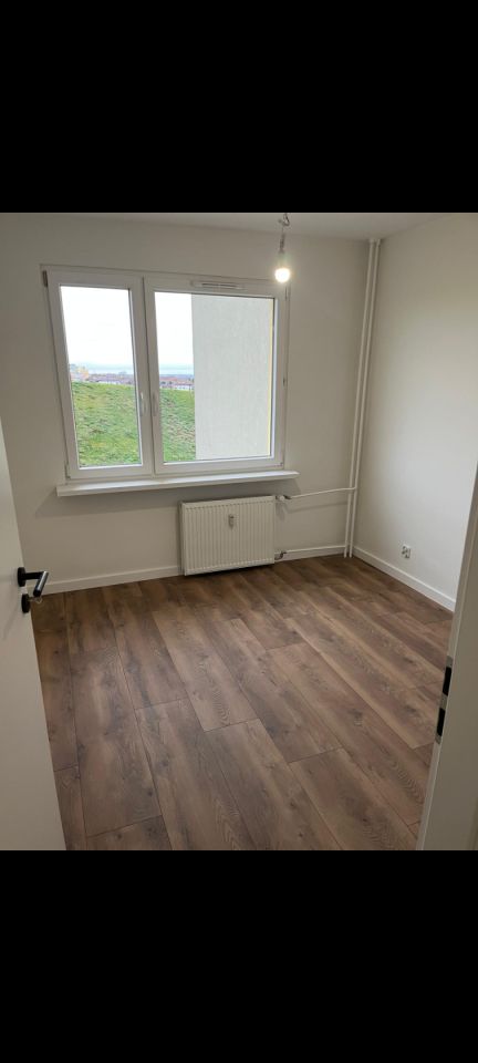 Mieszkanie 3-pokojowe Opole Armii Krajowej, ul. Batalionu "Zośka". Zdjęcie 1