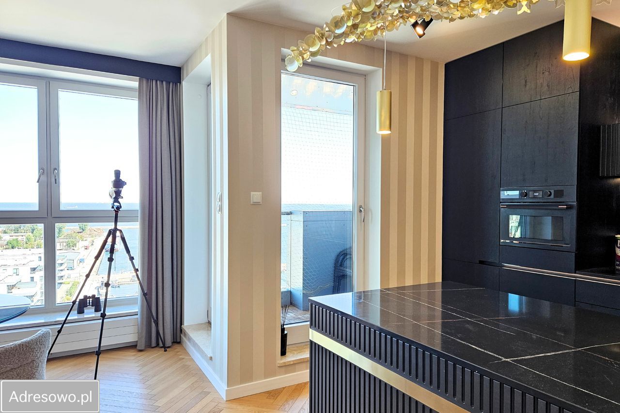 Mieszkanie 3-pokojowe Gdynia Śródmieście, ul. A. Hryniewickiego. Zdjęcie 10