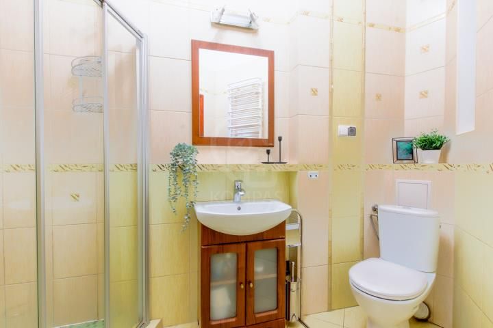 Lokal Wrocław, pl. Powstańców Wielkopolskich. Zdjęcie 8