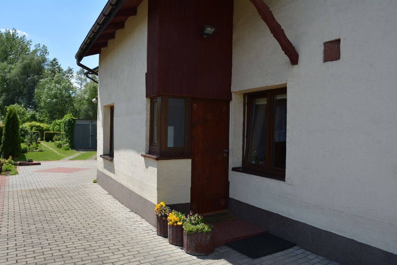 bliźniak, 4 pokoje Słomniki Targowisko, ul. 3 Maja. Zdjęcie 1