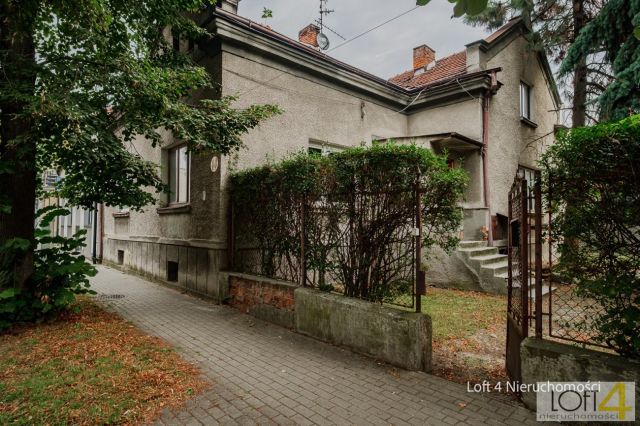 dom wolnostojący, 7 pokoi Tarnów Śródmieście, ul. Zygmunta Krasińskiego. Zdjęcie 1