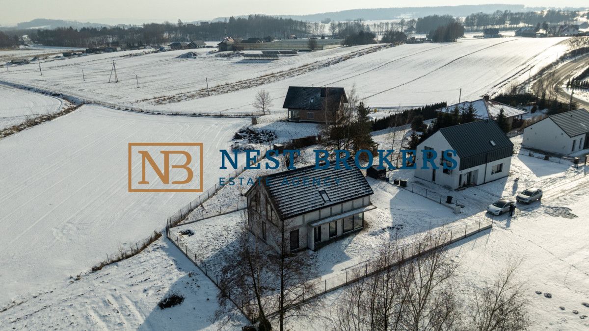 dom wolnostojący, 7 pokoi Biskupice. Zdjęcie 17