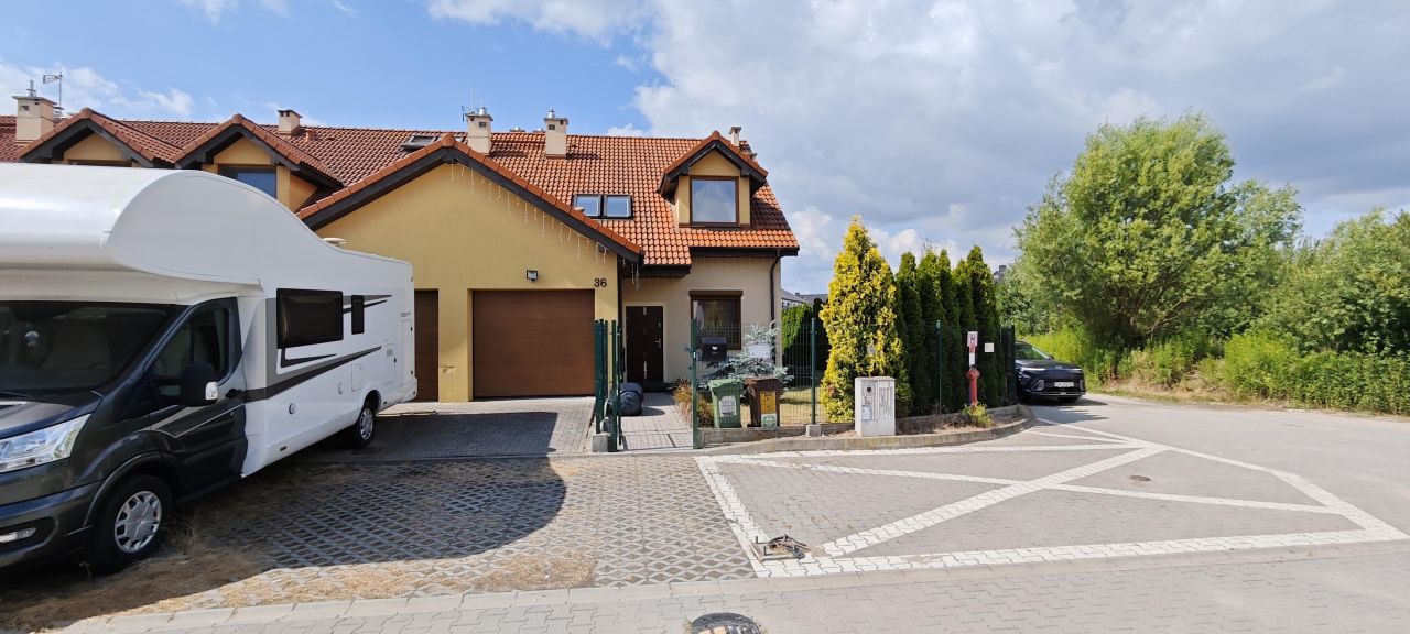 bliźniak, 4 pokoje Smolec, ul. Łubinowa