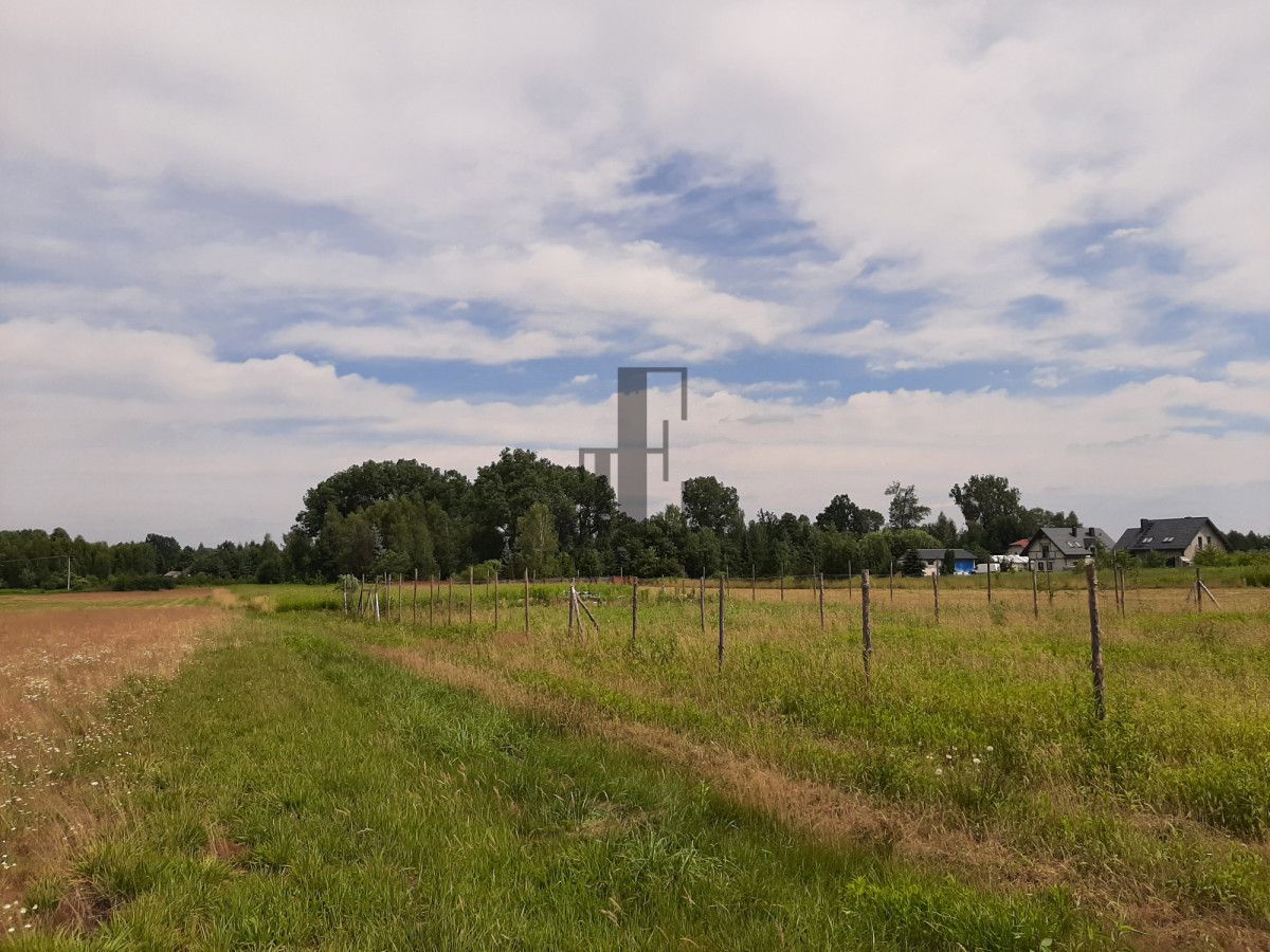 Działka budowlana Celinów