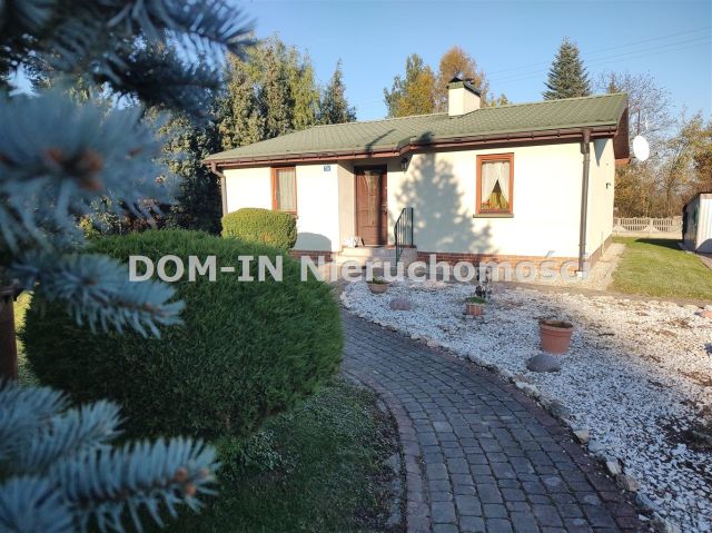 dom wolnostojący, 3 pokoje Zebrzydowice. Zdjęcie 1