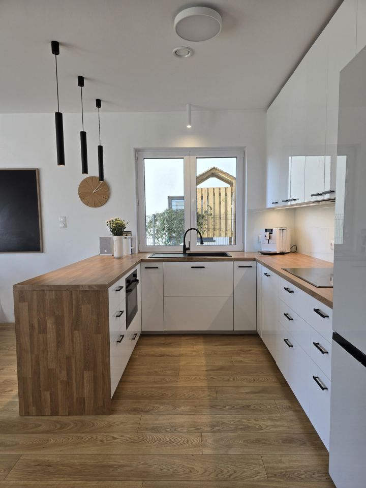 dom szeregowy, 5 pokoi Ząbki Centrum, ul. Skowronka. Zdjęcie 2