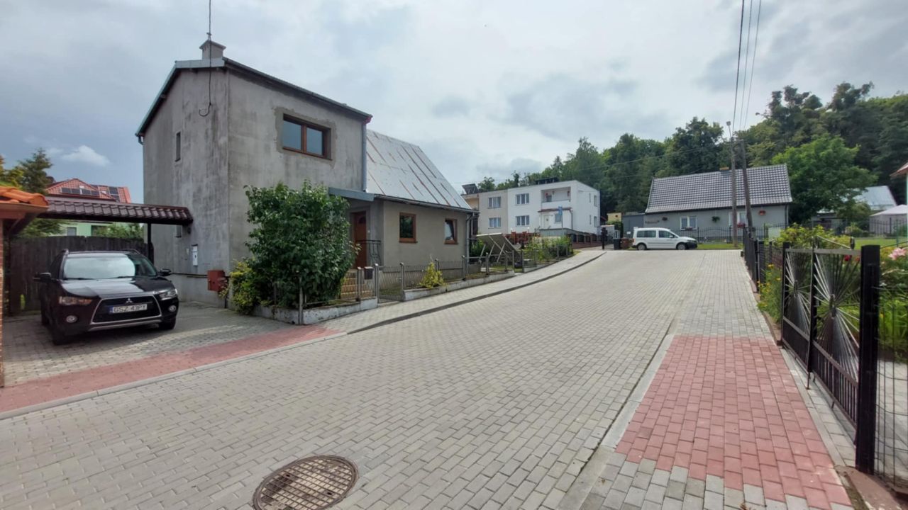 dom wolnostojący, 7 pokoi Dzierzgoń, ul. Różana. Zdjęcie 2