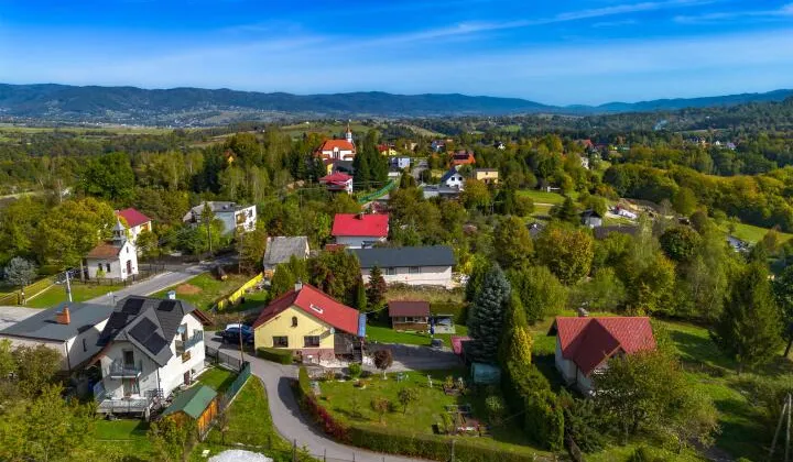 dom wolnostojący, 4 pokoje Żywiec, ul. Cisowa