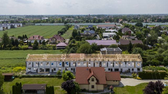 Mieszkanie 5-pokojowe Święta Katarzyna, ul. Główna. Zdjęcie 8