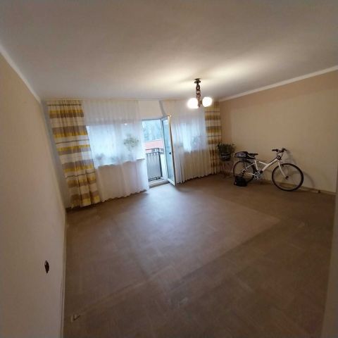 Mieszkanie 2-pokojowe Siemianowice Śląskie Centrum, ul. Komuny Paryskiej. Zdjęcie 1