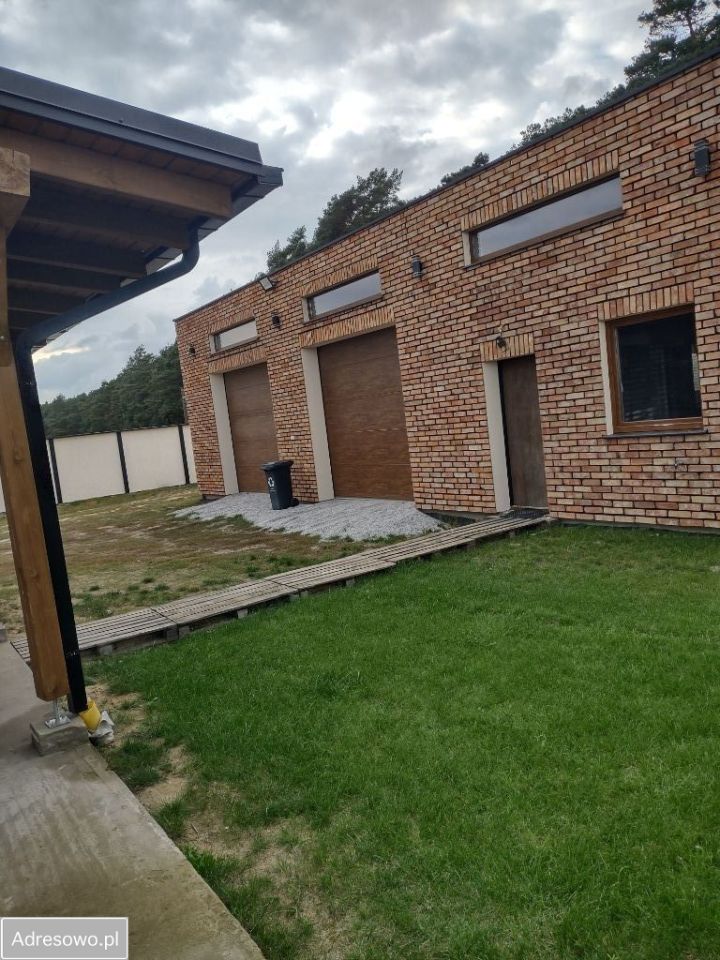 dom wolnostojący, 2 pokoje Piaski. Zdjęcie 6