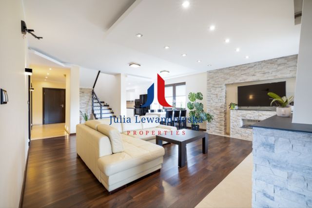 dom wolnostojący, 7 pokoi Gdańsk, ul. Metalowców. Zdjęcie 1