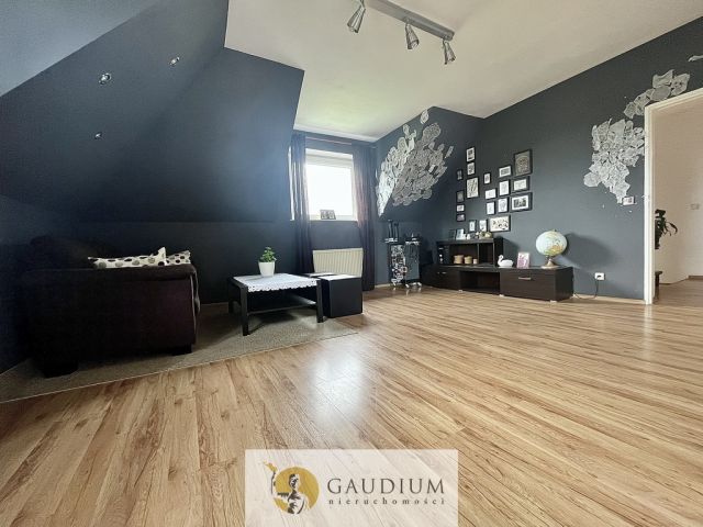 dom wolnostojący, 7 pokoi Bytonia, os. Zielone. Zdjęcie 26