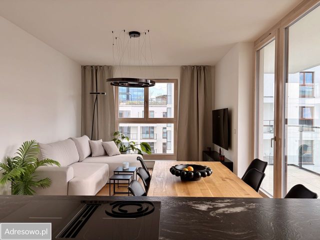 Mieszkanie 3-pokojowe Warszawa Śródmieście, ul. Chmielna. Zdjęcie 1