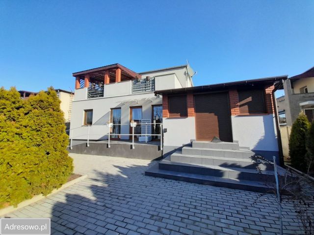 dom wolnostojący, 8 pokoi Zaniemyśl, ul. Sienkiewicza. Zdjęcie 1