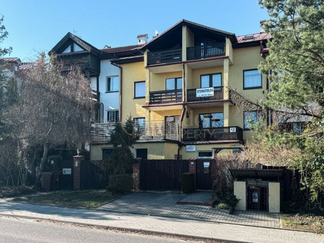 dom szeregowy, 8 pokoi Gdynia Wielki Kack, ul. Gryfa Pomorskiego. Zdjęcie 1