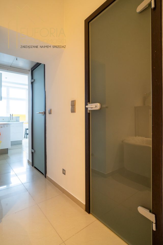 Mieszkanie 2-pokojowe Łódź, al. 1 Maja. Zdjęcie 12