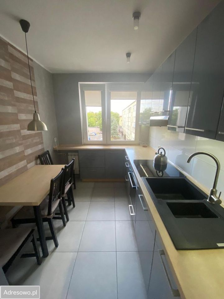 Mieszkanie 3-pokojowe Września, ul. Juliusza Słowackiego. Zdjęcie 3
