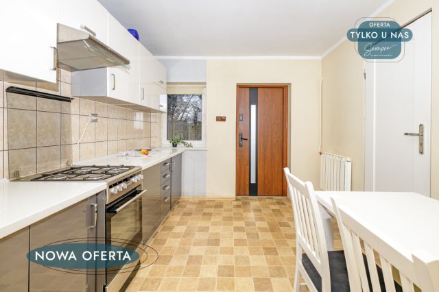 dom wolnostojący, 2 pokoje Morawki. Zdjęcie 15