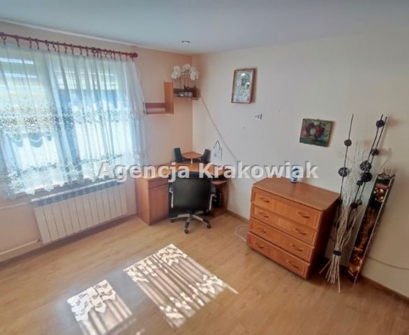 dom wolnostojący, 5 pokoi Skała. Zdjęcie 12