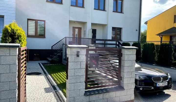 dom wolnostojący, 4 pokoje Pabianice, ul. Piotra Bardowskiego