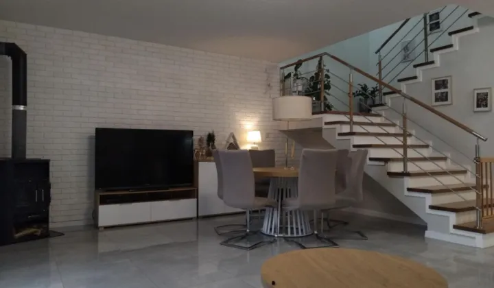 dom szeregowy, 4 pokoje Namysłów