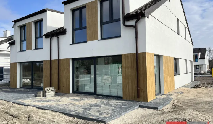 bliźniak, 6 pokoi Kołobrzeg