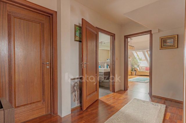 dom wolnostojący, 6 pokoi Kielno. Zdjęcie 22