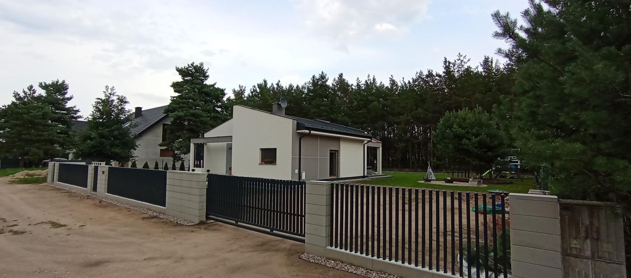 dom wolnostojący, 3 pokoje Małszyce Bory Małszyckie. Zdjęcie 2
