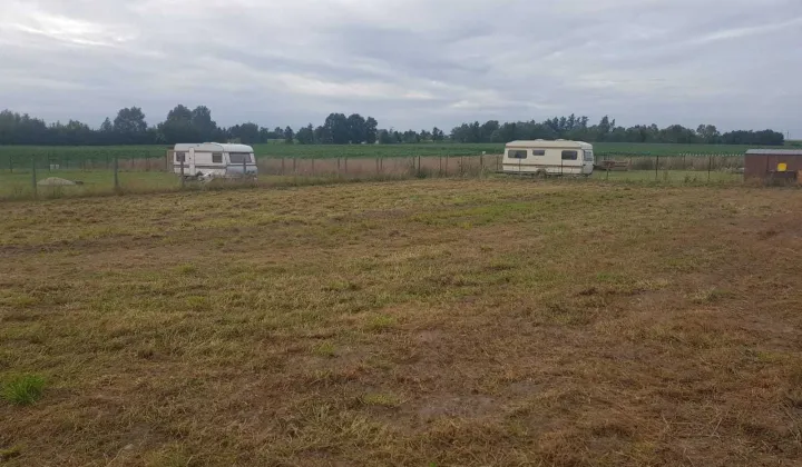 Działka rekreacyjna Hornówek