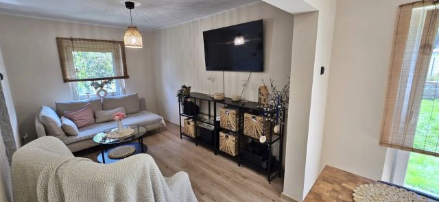 bliźniak, 4 pokoje Jelenia Góra Sobieszów. Zdjęcie 9