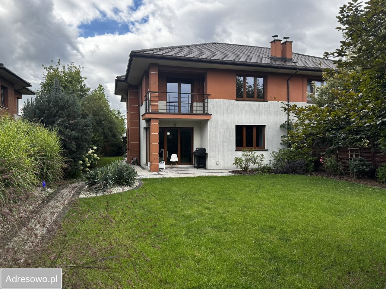 bliźniak, 6 pokoi Starowa Góra, ul. Kasztanowa