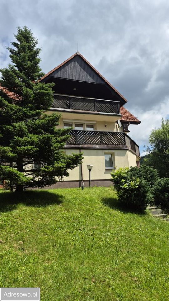 dom wolnostojący, 6 pokoi Brenna Leśnica. Zdjęcie 9