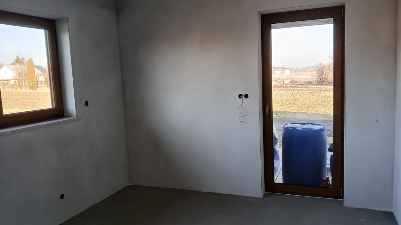 dom wolnostojący Książ Wielki. Zdjęcie 2