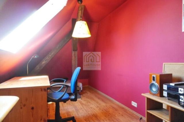 Mieszkanie 4-pokojowe Bytom, ul. Stanisława Olejniczaka. Zdjęcie 4