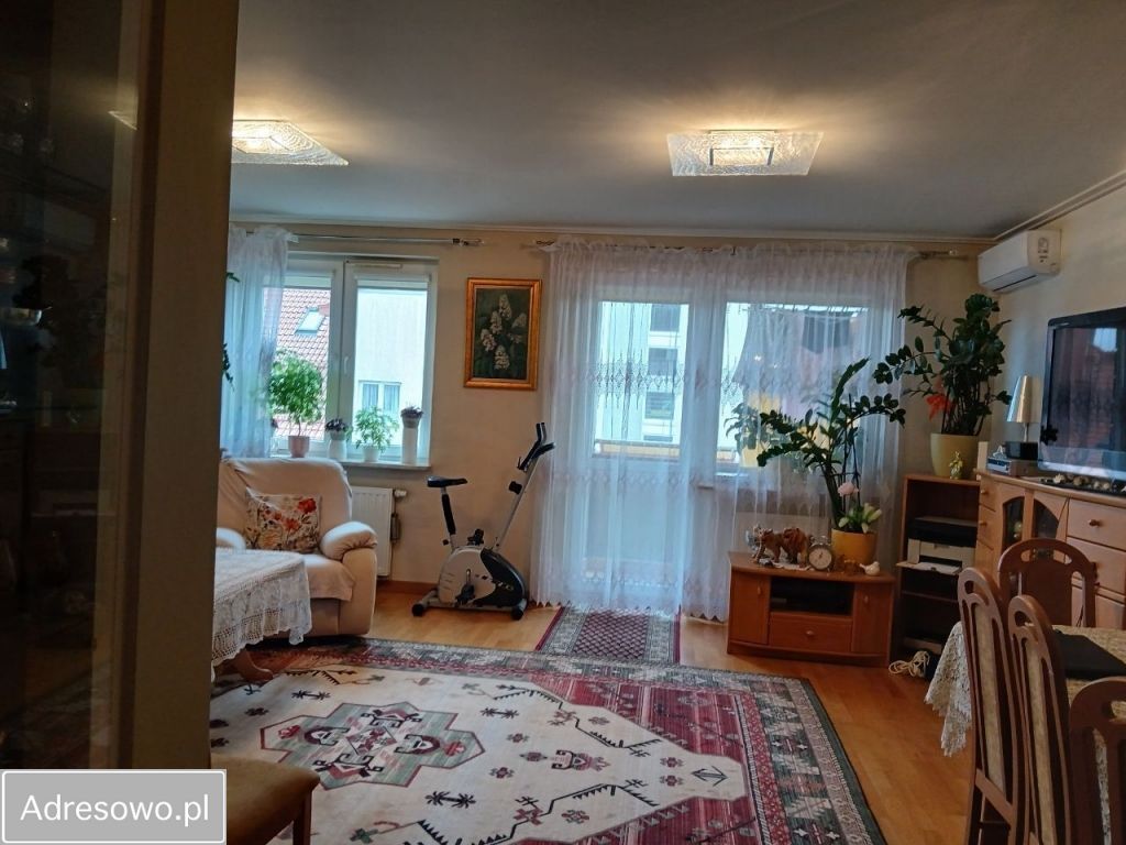 Mieszkanie 4-pokojowe Kielce, ul. Jana Kochanowskiego. Zdjęcie 9