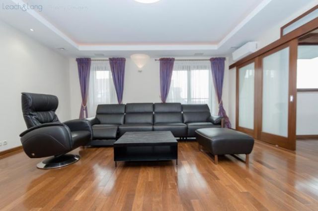 Mieszkanie 4-pokojowe Kraków Stare Miasto, ul. Napoleona Cybulskiego. Zdjęcie 4