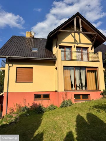 dom wolnostojący, 8 pokoi Zbrosławice, ul. Kościuszki. Zdjęcie 1