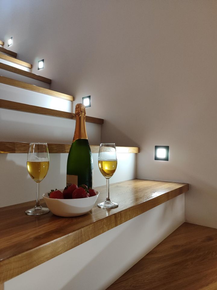 bliźniak, 5 pokoi Czapury, Poranek. Zdjęcie 20