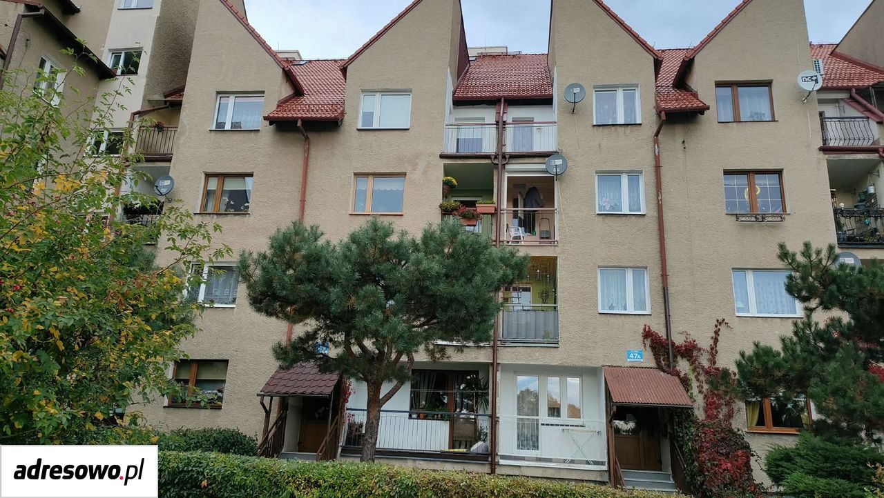 Mieszkanie 3-pokojowe Wałbrzych Biały Kamień, ul. Piasta. Zdjęcie 1