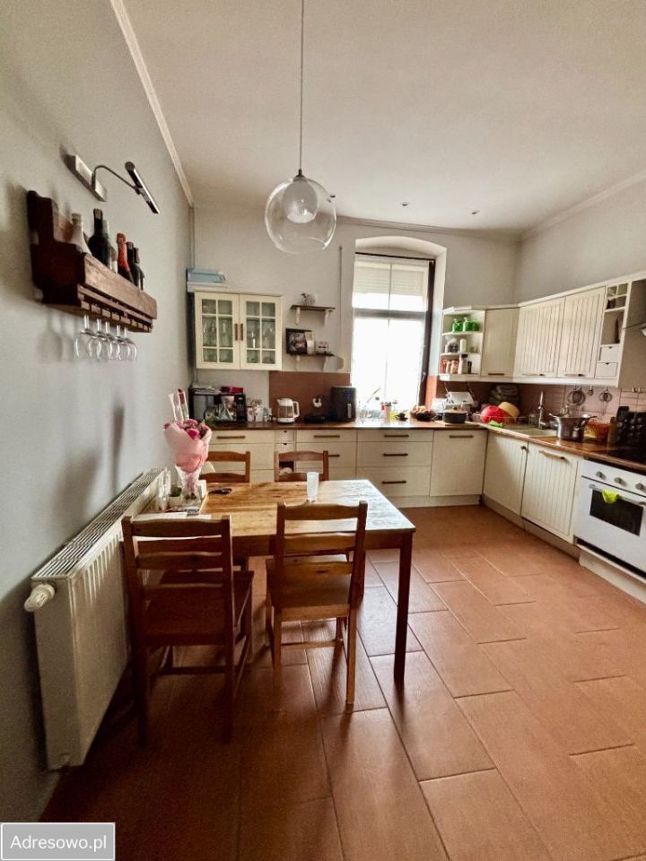 Mieszkanie 7-pokojowe Bielawa, ul. Wolności. Zdjęcie 2