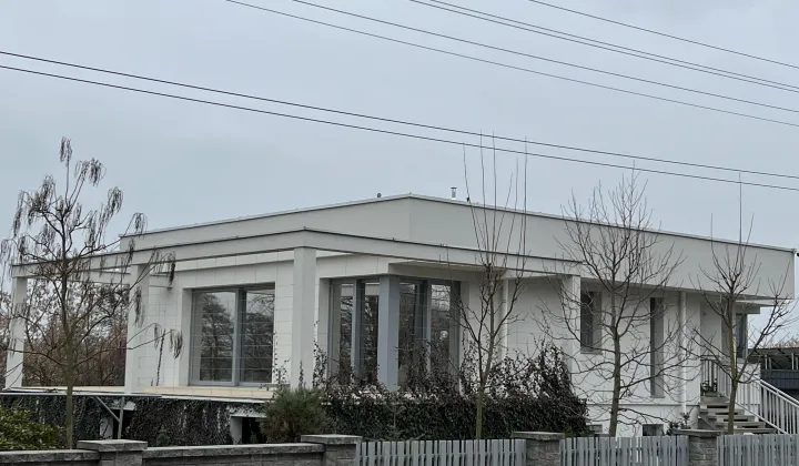 dom wolnostojący Praga