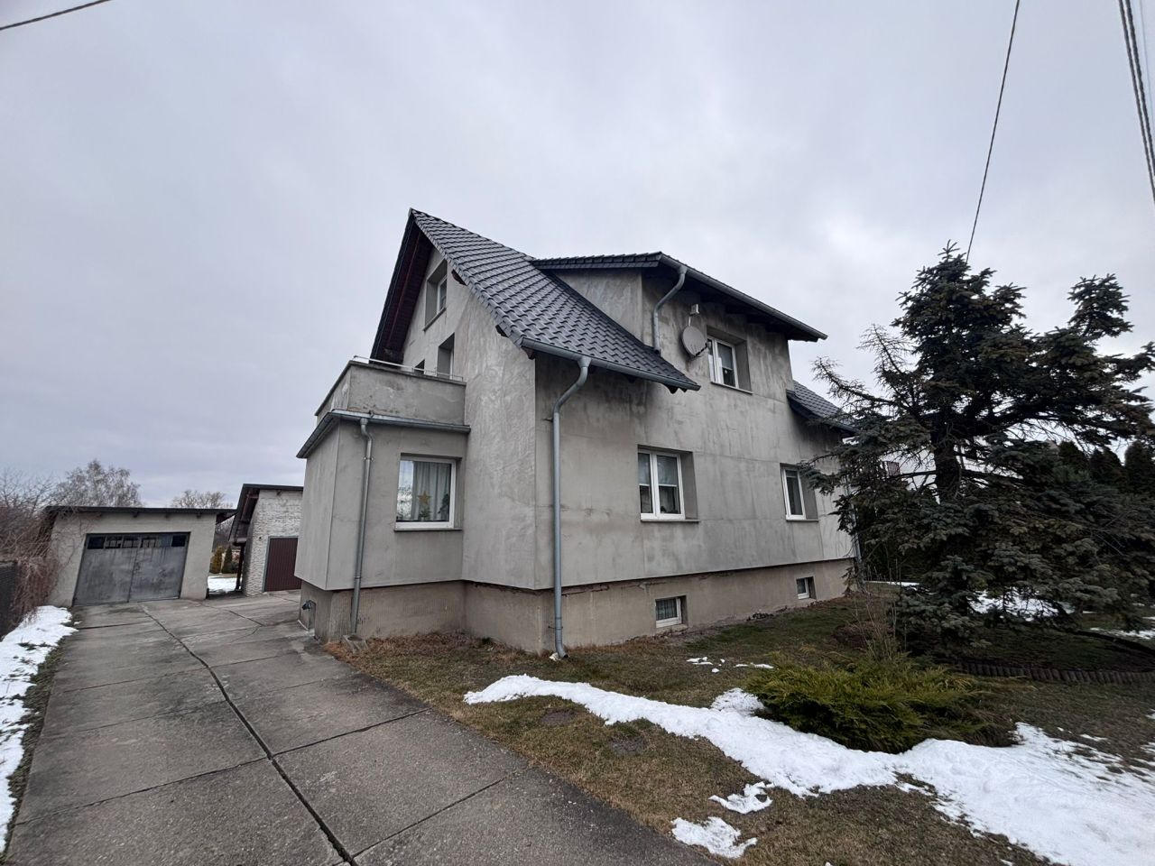 dom wolnostojący, 6 pokoi Strzelce Opolskie Mokre Łany, ul. Wawrzyńca Świerzego. Zdjęcie 4