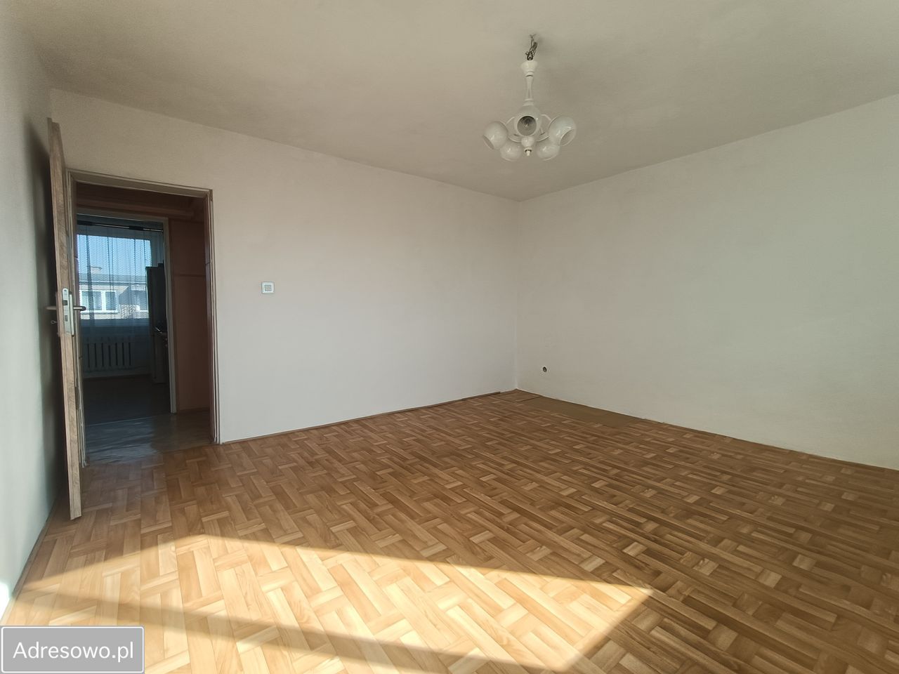 Mieszkanie 3-pokojowe Wyczechy. Zdjęcie 2